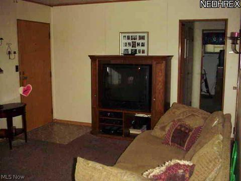 435 Metcalf Rd, Elyria, OH 44035 photo 3