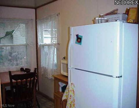 435 Metcalf Rd, Elyria, OH 44035 photo 6
