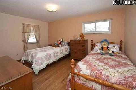 251 Colgate Ave, Elyria, OH 44035 photo 11