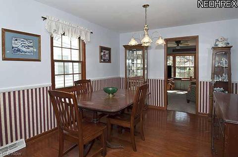 251 Colgate Ave, Elyria, OH 44035 photo 3
