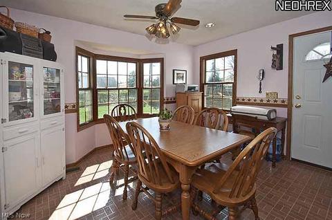 251 Colgate Ave, Elyria, OH 44035 photo 5