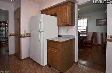 251 Colgate Ave, Elyria, OH 44035 photo 9