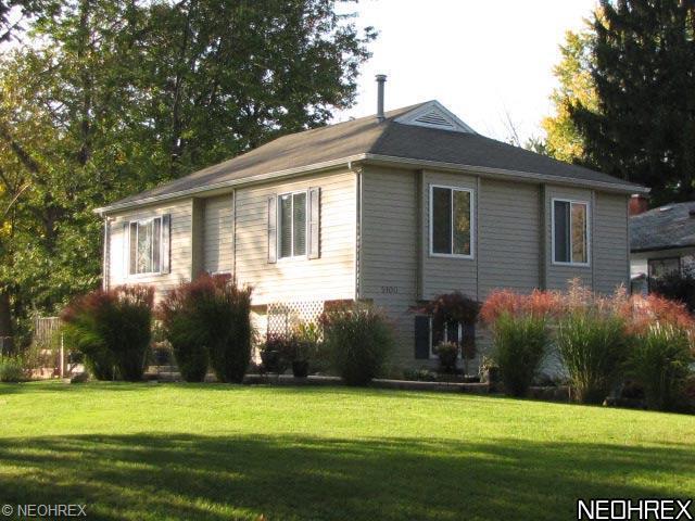 5100 Wake Robin Rd, Mentor, OH 44060 photo 1