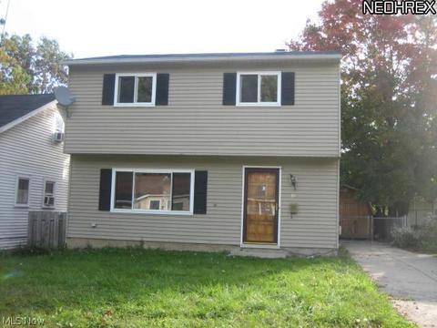 871 Shadowrow, Willoughby, OH 44094 photo 1