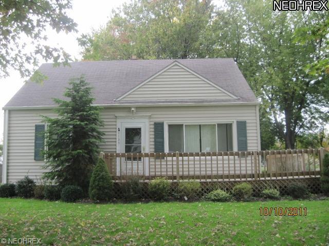 1135 Myrtle Ave, Ashtabula, OH 44004 photo 1