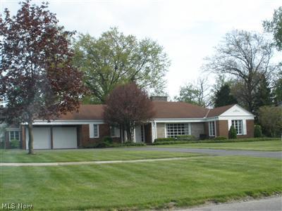 551 Washington Ave, Elyria, OH 44035 photo 1