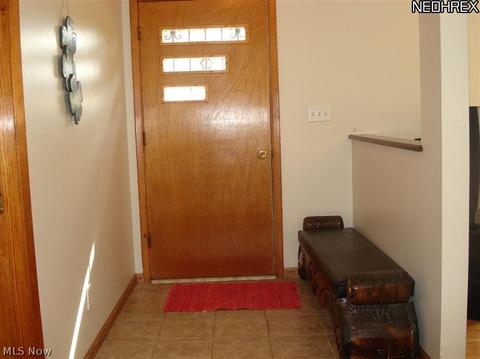 9529 Geneva Dr, Windham, OH 44288 photo 3