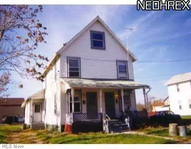 1241 Jackson St, Massillon, OH 44647 photo 1