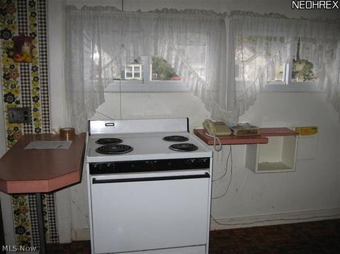 1423 Spangler Rd NE, Canton, OH 44714 photo 6