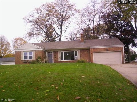5356 5th St, Youngstown, OH 44514 photo 1