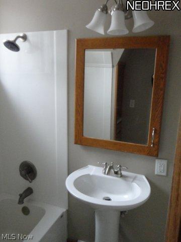 1216 Dover Ave, Dover, OH 44622 photo 19