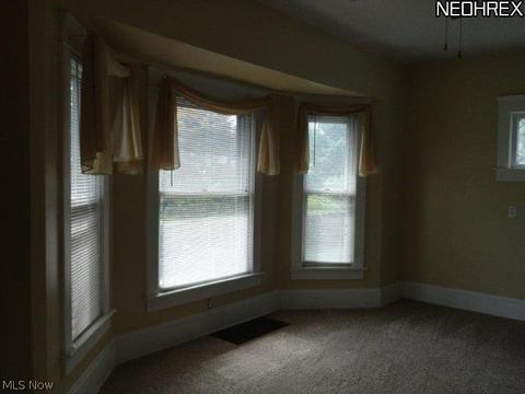 1216 Dover Ave, Dover, OH 44622 photo 8