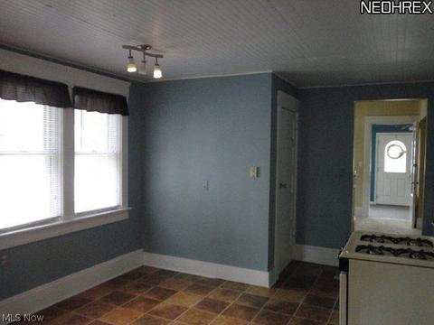 1216 Dover Ave, Dover, OH 44622 photo 14