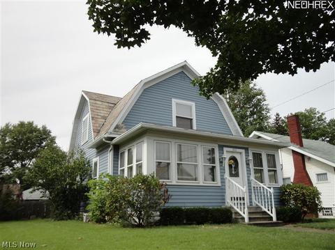1216 Dover Ave, Dover, OH 44622 photo 1