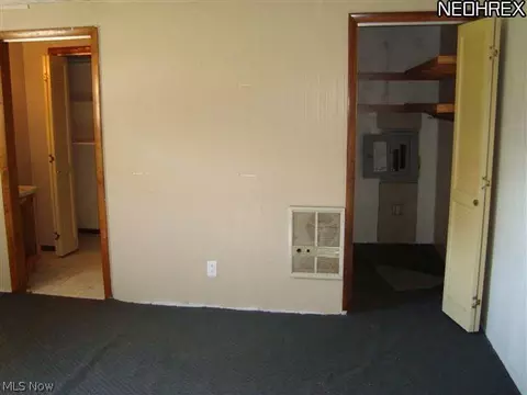 5028 Crystal Ave, Ashtabula, OH 44004 photo 11