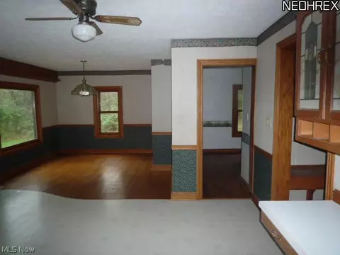 272 Hatch Rd, Wadsworth, OH 44281 photo 3