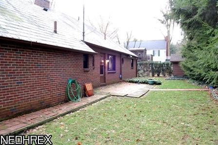 2115 Ayers Ave, Akron, OH 44313 photo 14