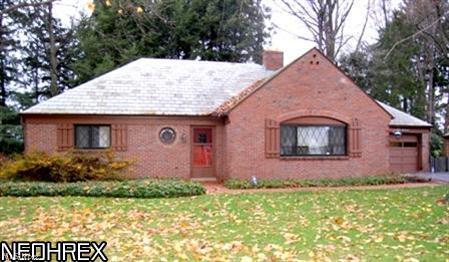 2115 Ayers Ave, Akron, OH 44313 photo 1