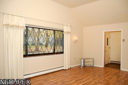 2115 Ayers Ave, Akron, OH 44313 photo 4