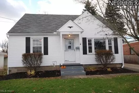 174 Woolf Ave, Akron, OH 44312 photo 1
