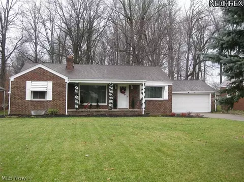 145 Hamilton Ave, Struthers, OH 44471 photo 1