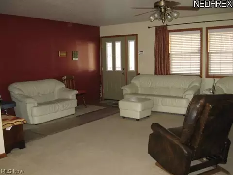 304 Sequoia Dr, Byesville, OH 43723 photo 2