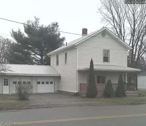 319 Race St, Dover, OH 44622 photo 1