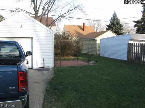 6410 Westlake Ave, Parma, OH 44129 photo 6