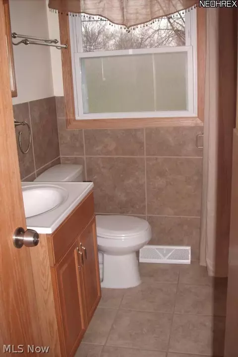 1529 Difford Dr, Niles, OH 44446 photo 5
