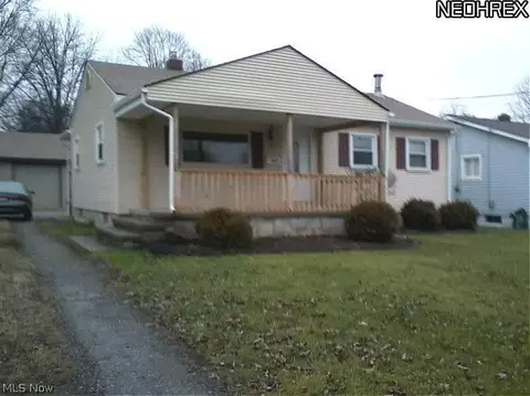 1529 Difford Dr, Niles, OH 44446 photo 1