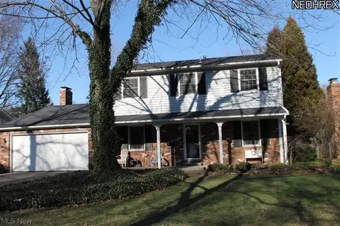 346 University Ave, Elyria, OH 44035 photo 2