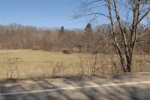 9195 Center Rd, Philo, OH 43771 photo 1