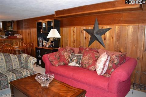 166 E 270th St, Euclid, OH 44132 photo 13