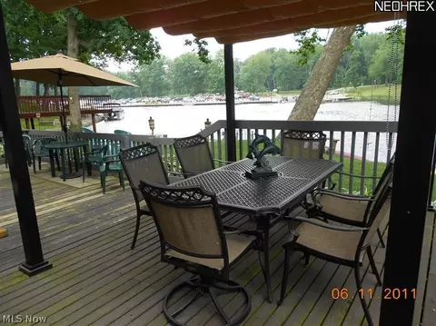 4300 Ormond Dr, Akron, OH 44319 photo 2