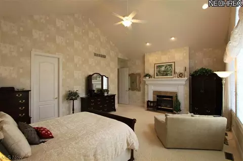 7429 Worlington Dr, Solon, OH 44139 photo 15