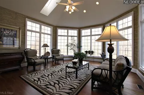 7429 Worlington Dr, Solon, OH 44139 photo 11