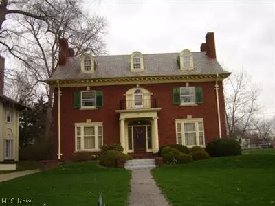 401 Washington Ave, Elyria, OH 44035 photo 1