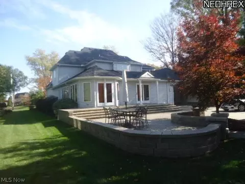 810 Superior Dr, Huron, OH 44839 photo 3