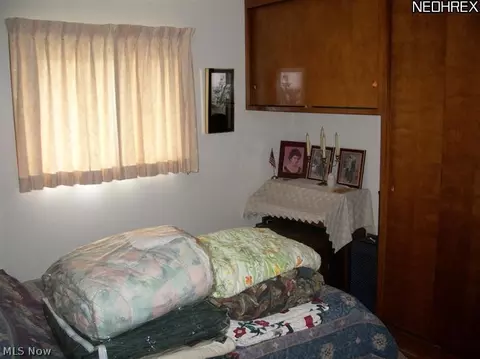 125 Lloyd St, Dover, OH 44622 photo 6