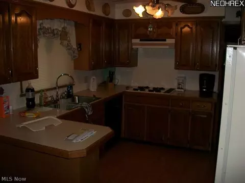 16 Midwood Cir, Boardman, OH 44512 photo 7
