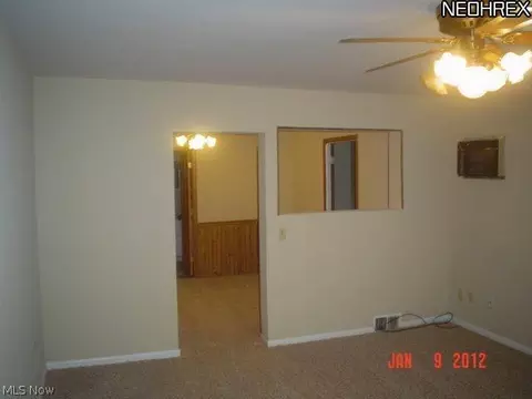 1663 Beaumont Ave NW, Massillon, OH 44647 photo 3