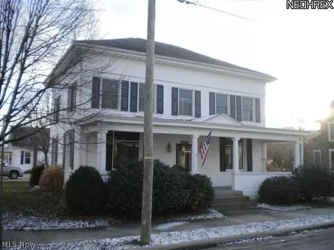 401 W Plain St, Minerva, OH 44657 photo 1