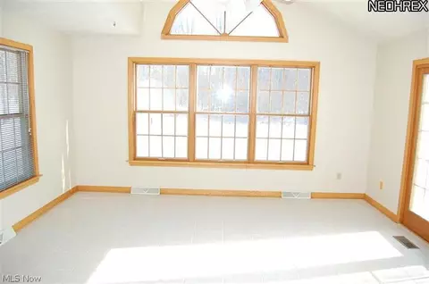 8563 Reserve Ct, Youngstown, OH 44514 photo 8
