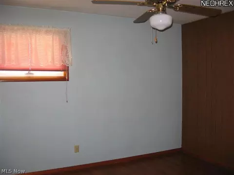345 Beebe Ave, Elyria, OH 44035 photo 15