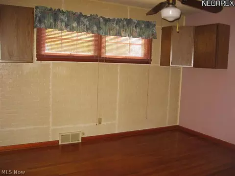345 Beebe Ave, Elyria, OH 44035 photo 14