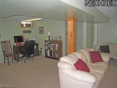 5610 Ackley Rd, Parma, OH 44129 photo 13