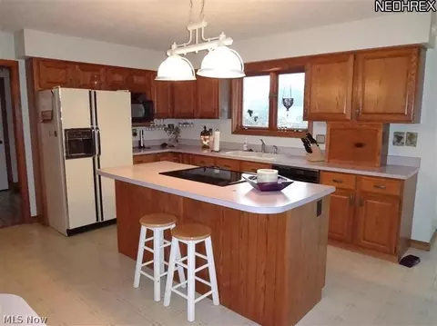 3306 W Fox Rd, Sandusky, OH 44870 photo 3