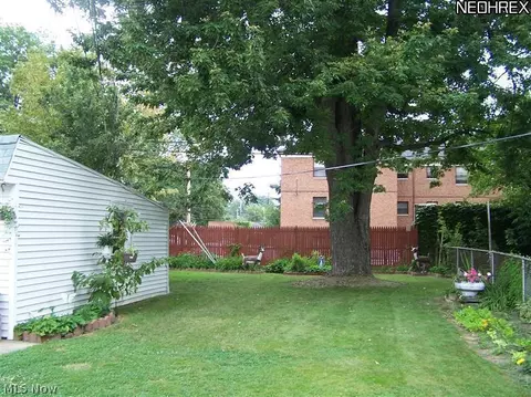 236 E 246th St, Euclid, OH 44123 photo 23