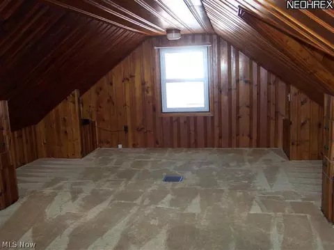 236 E 246th St, Euclid, OH 44123 photo 8