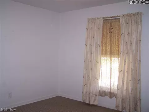236 E 246th St, Euclid, OH 44123 photo 6